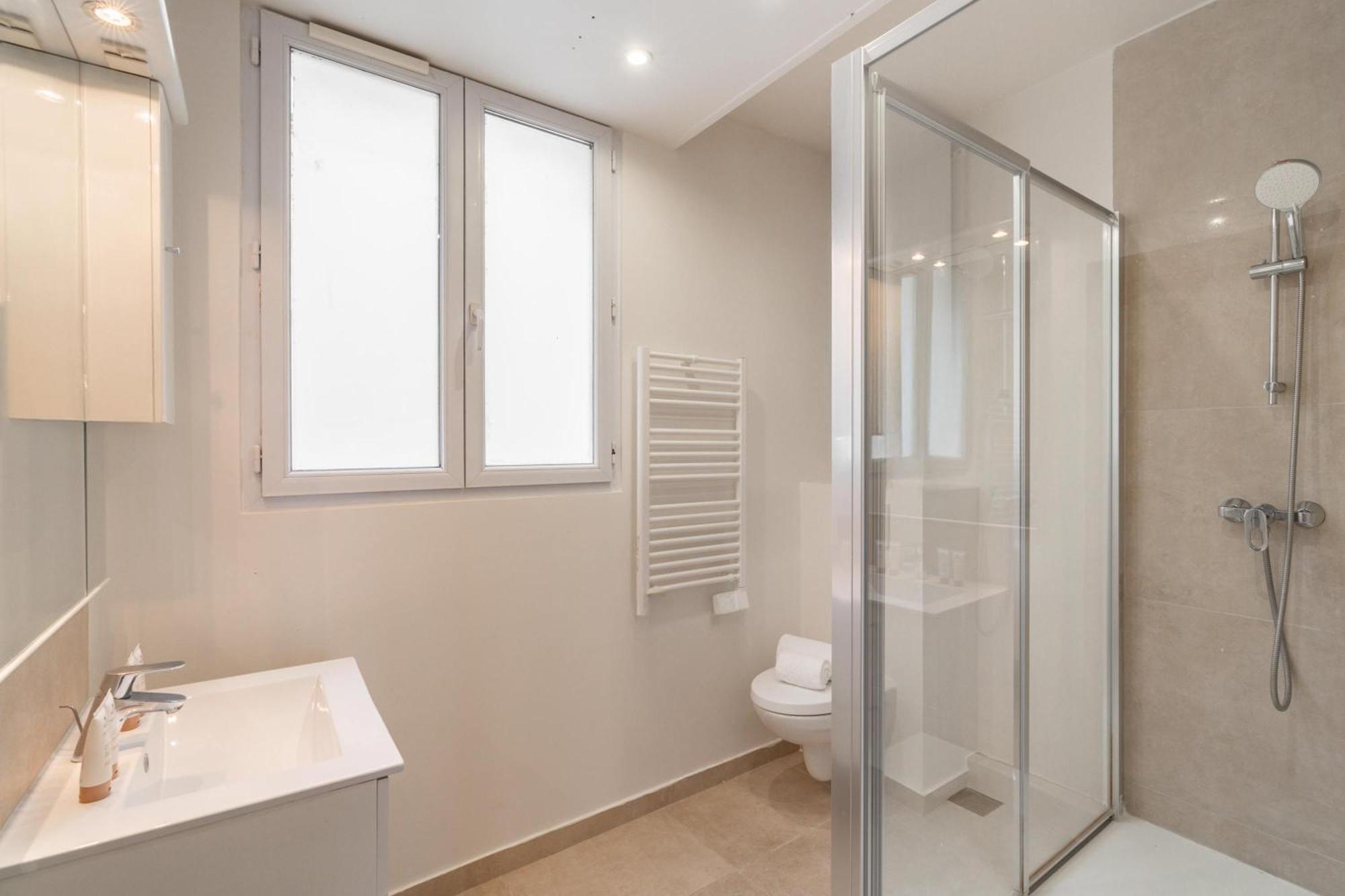 Family Apartment In باريس المظهر الخارجي الصورة